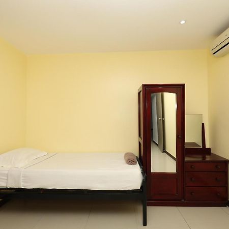 Tropical Plaza Apt 나디 외부 사진