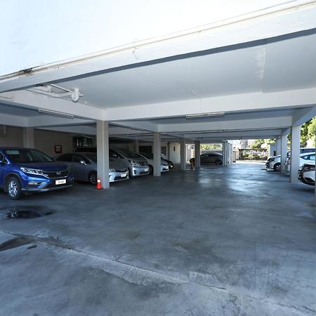 Tropical Plaza Apt 나디 외부 사진