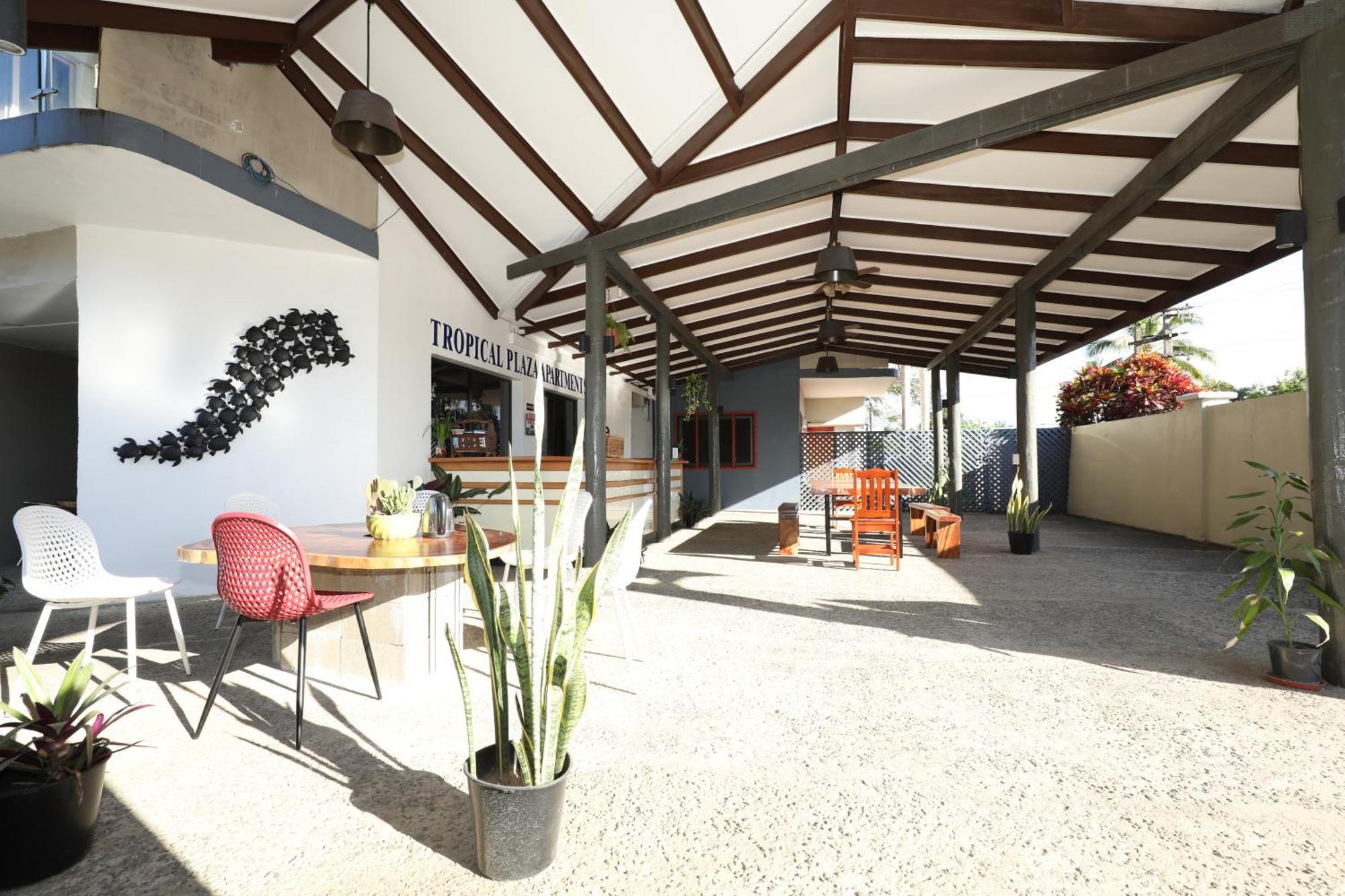 Tropical Plaza Apt 나디 외부 사진
